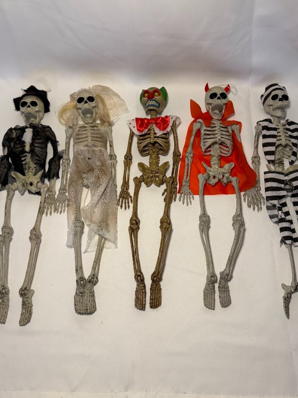 Lot of 5 Magic Power Articulated Skeletons Groom Bride Clown Devil Prisoner EUC